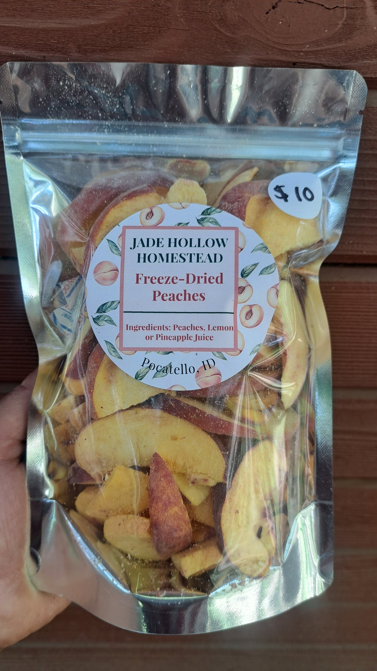 Freeze-Dried Peaches